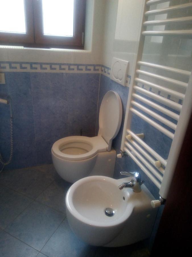 Antico Sempione Glicine Apartment กันโนบีโอ ภายนอก รูปภาพ