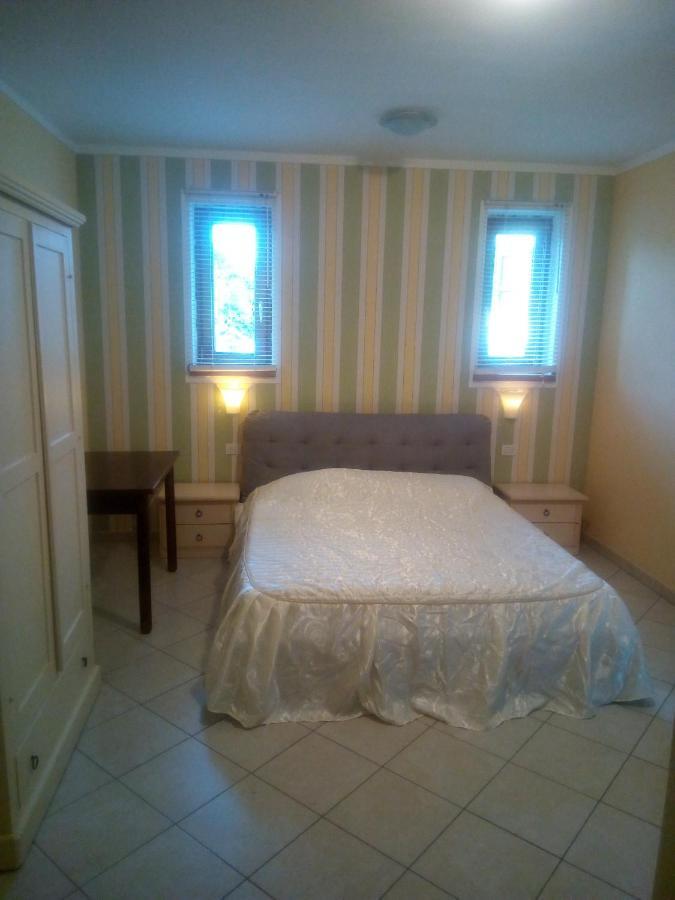 Antico Sempione Glicine Apartment กันโนบีโอ ภายนอก รูปภาพ
